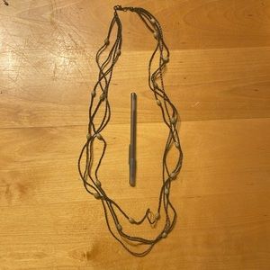 Multichain, long beaded necklace